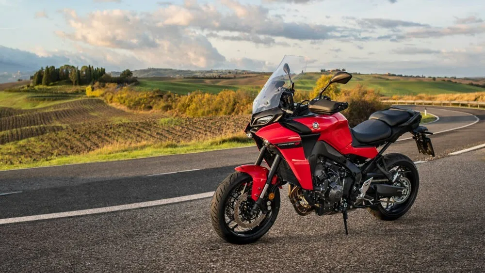 Yamaha Tracer 9 (890 cc / İlk nesil)