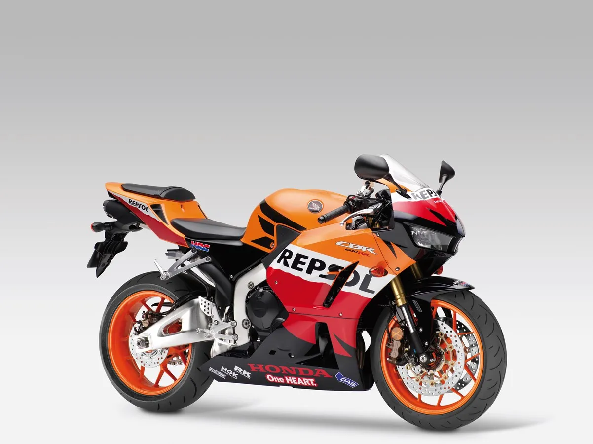 Honda CBR600RR (2013 kasa / C-ABS)