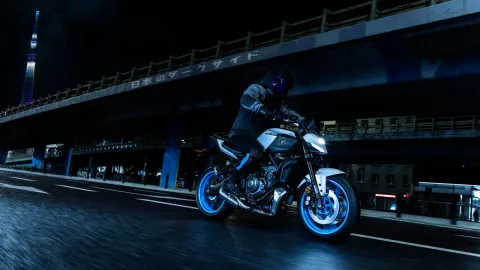 Yamaha MT-07 (manuel)