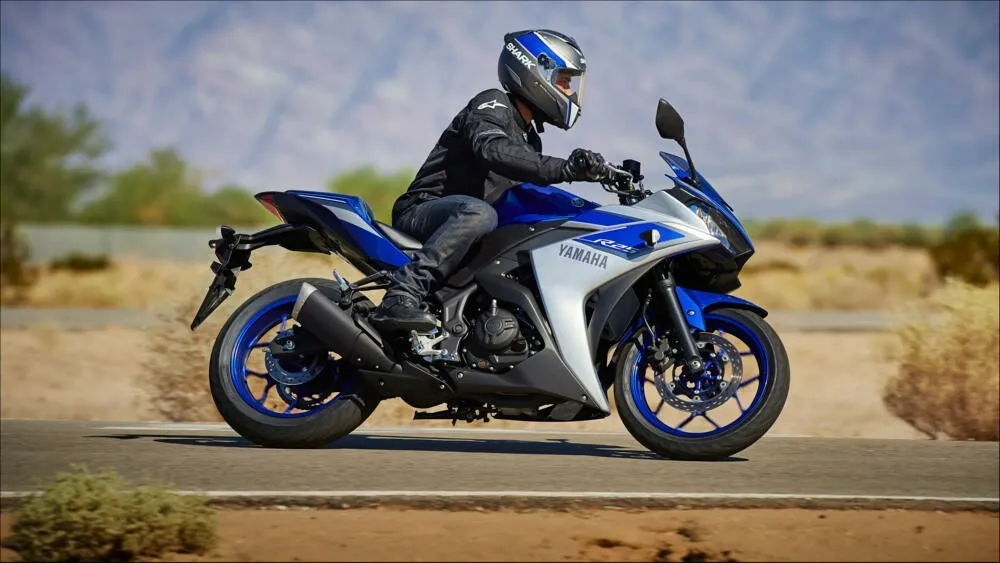 Yamaha YZF-R25 (İlk kasa)