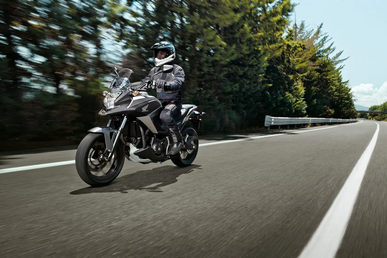 Honda NC750X DCT (2014 kasa)