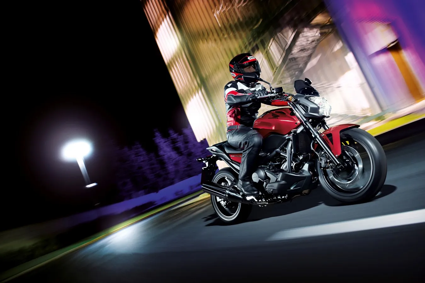 Honda NC750S Manuel (ilk nesil)