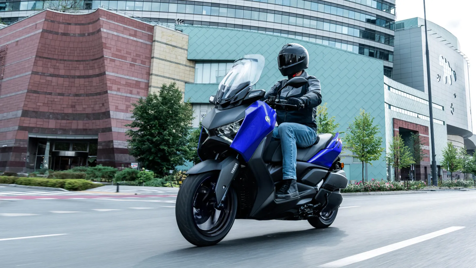 Yamaha XMAX 250