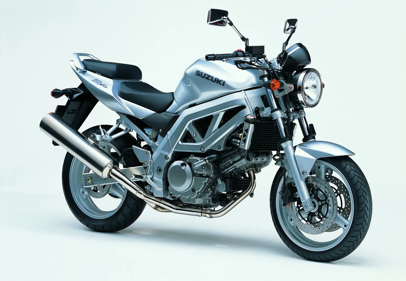 Suzuki SV650 (Köşeli kasa)