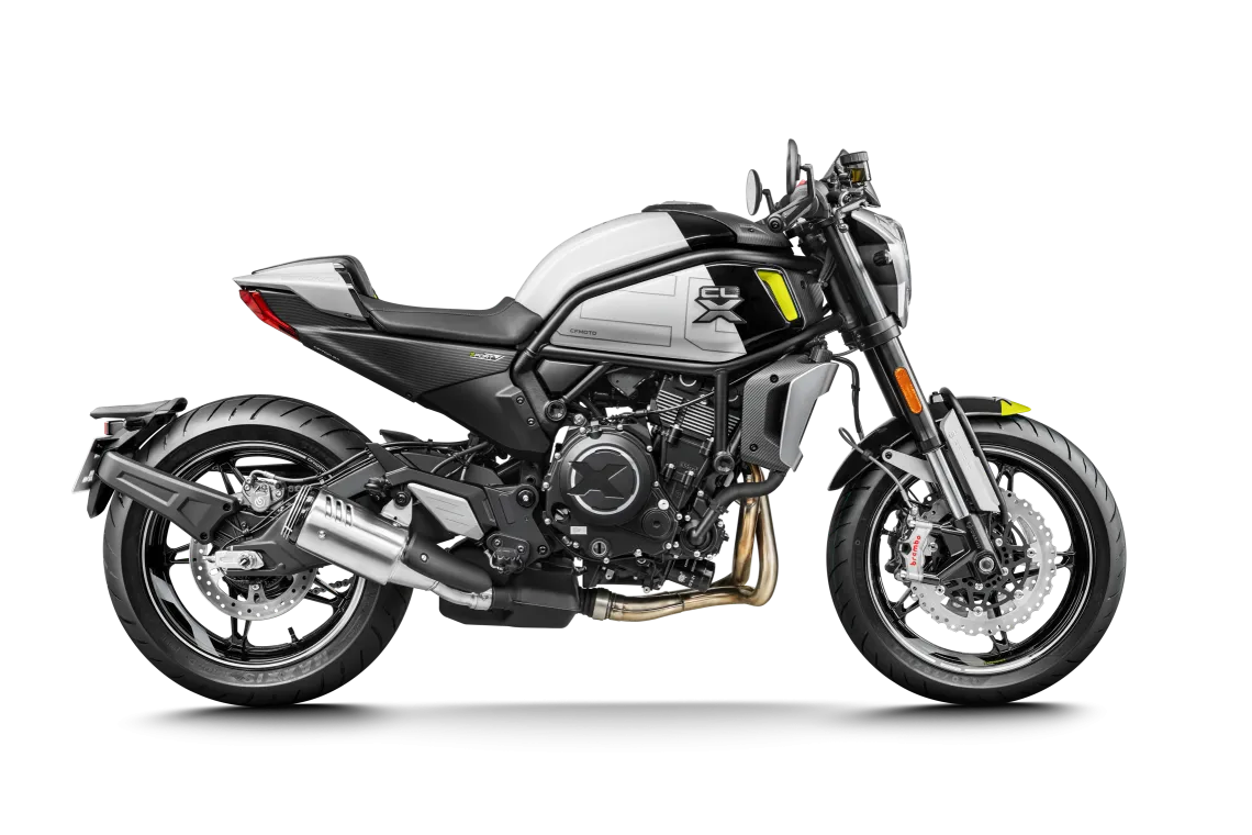CFMOTO 700CL-X SPORT
